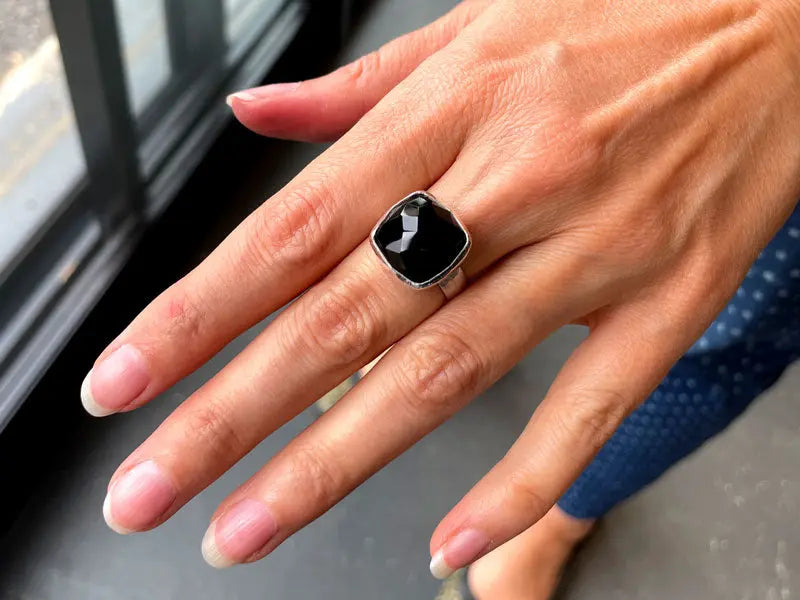 Bezel Set Ring workshop | stone setting class