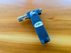 Refillable butane micro torch included in this soldering kit